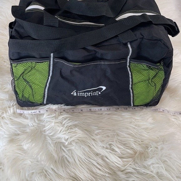 4 imprint gemline green black zip too large travel storage bag adjustable strap - Picture 2 of 16